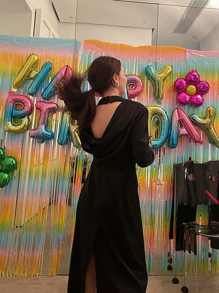 デザインニッチスーツウインドブレーカー女性の 2022 秋の新ファッショナブルな気質ロングスーツスカート 13,307円