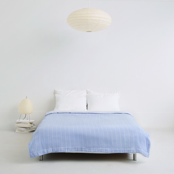 西川 hauu さらもち4重ガーゼケット シングル 洗える 綿100% さらっと軽やか ふんわり柔らか リバーシブル ブルー FR05061515800