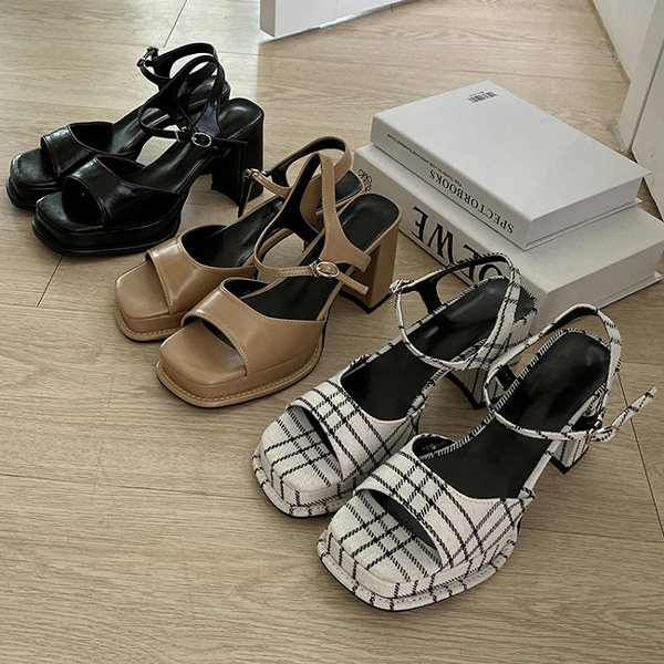 サンダル アンクルストラップ ストーム レディース チャンキーヒール 黒 ベージュ チェック 柄