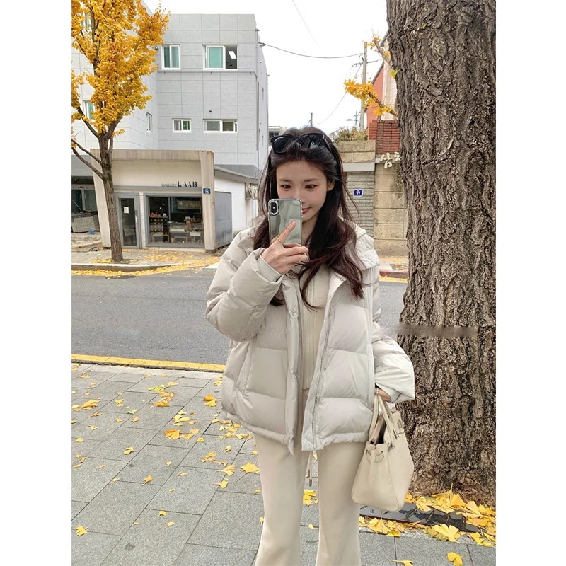 レディース ホワイトダックダウン90% 取り外し可能なフード付きパフダウンジャケット 2025年冬 ショート丈 ゆったり 厚手コート