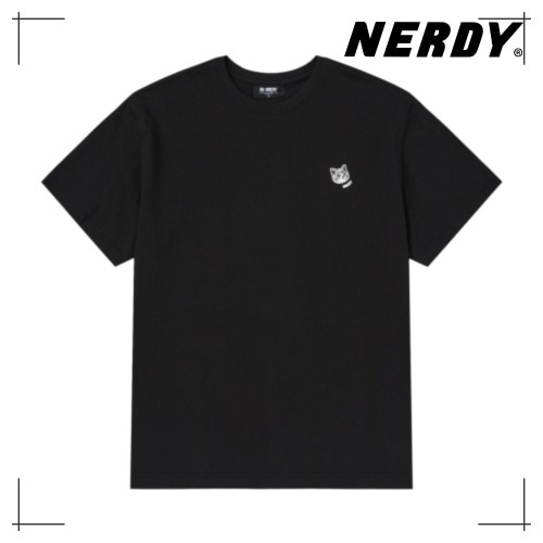 NERDY 公式正規品 ハンサム キャット ワッペン 半袖 Tシャツ (Black/Cream/Soft Blue) 韓国ファッション