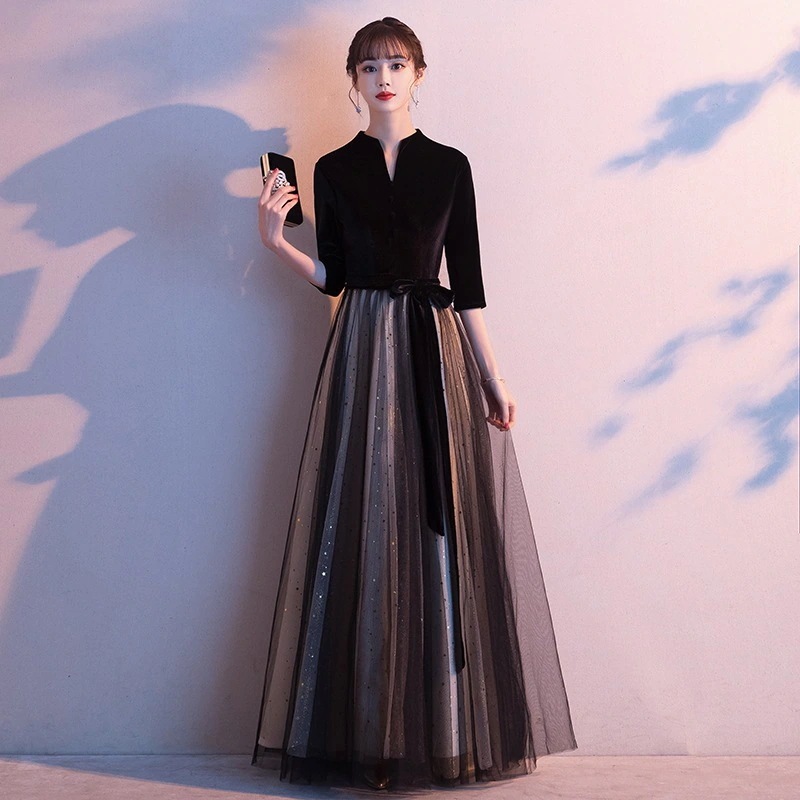 黒のイブニングドレスのスカートの女性2025新しいロングスリムショー服