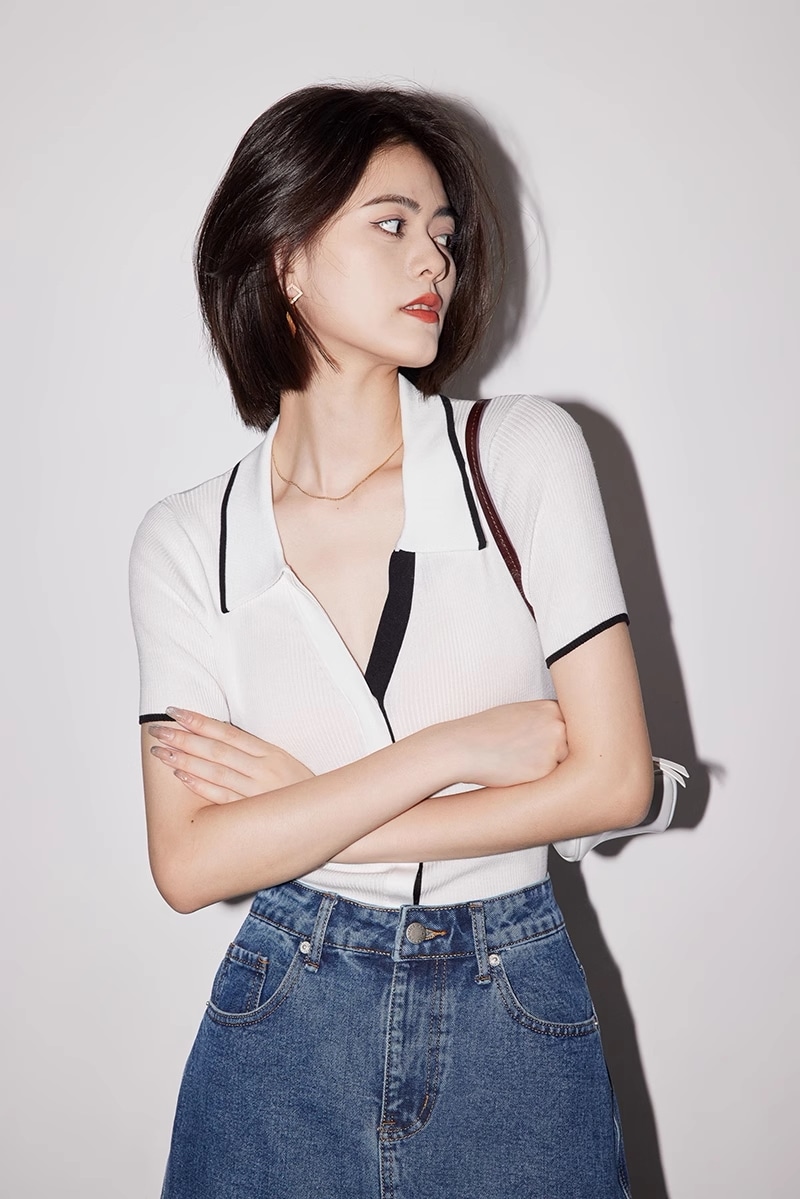 襟 女性 トップ 夏 カラー コントラスト V ネック セクシー シンプル 半袖 黒 スリム カーディガン トップス シャツ カーディガン 白トップス 袖あり 半袖 Vネック 襟付き きれいめ