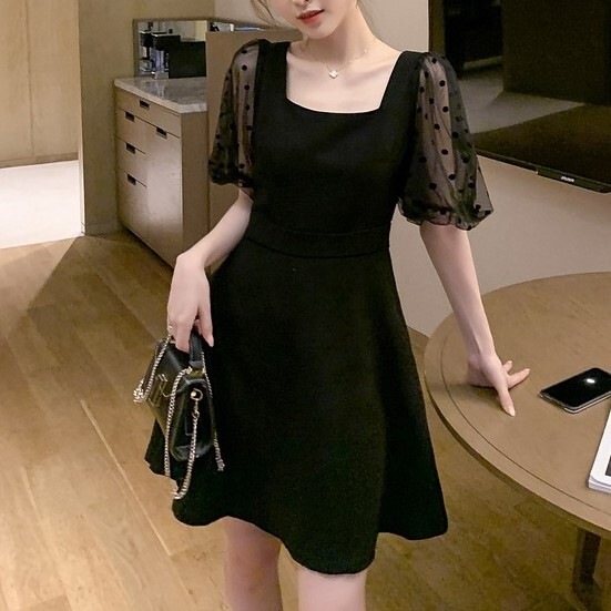 ワンピース チュニック ミニ丈 ショート丈 袖あり 半袖 ボリューム袖 スクエアネック シースルー 透け感 フレア ウエストマーク 切り替え かわいい 大人可愛い きれいめ シンプル ベーシック 定番