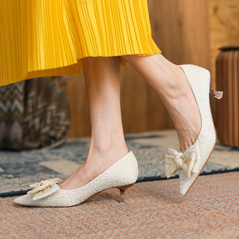 可愛くて独特なデザイン靴 ヒールパンプス 靴 ロングブーツ 通勤 痛くない 美脚 レディース パンプス 高級感