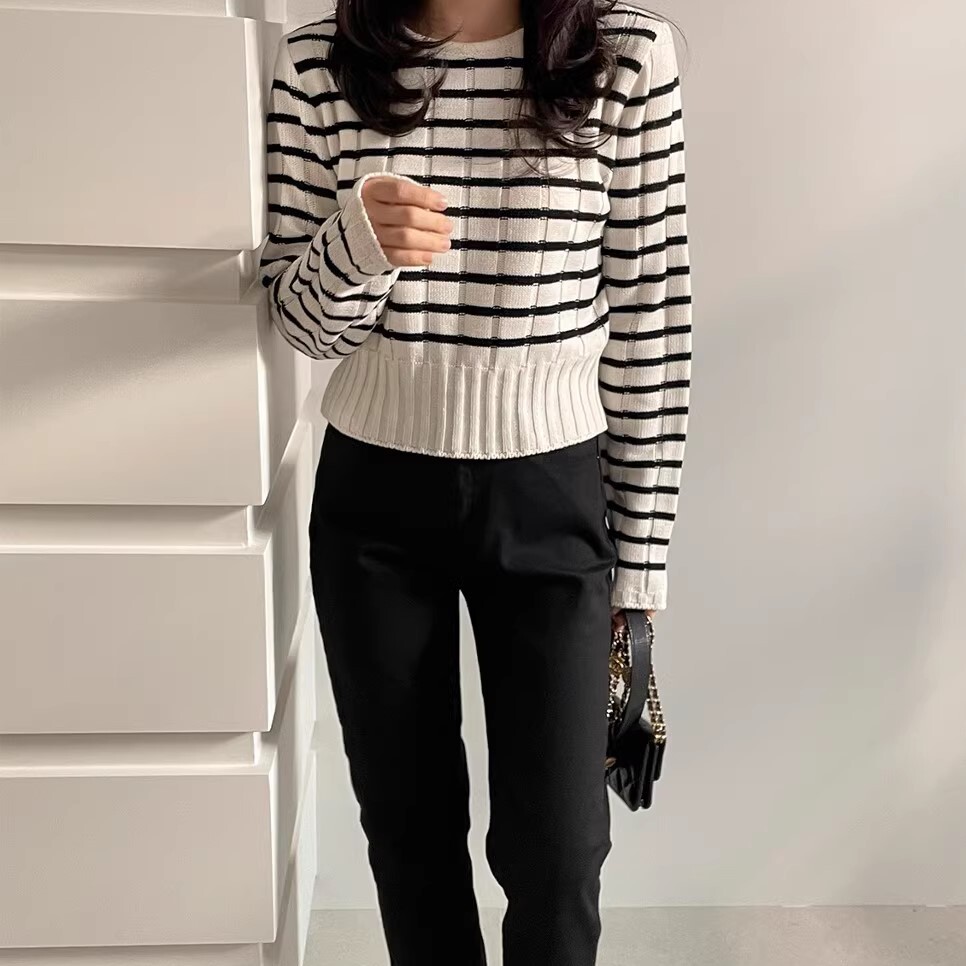 レディース トップス ニット ショート 長袖 Uネック 薄手 かわいい 大人可愛い きれいめ シンプル おしゃれ かっこいい レトロ アジアン エスニック エキゾチック こなれ感 ラフ メンズライク 12,224円