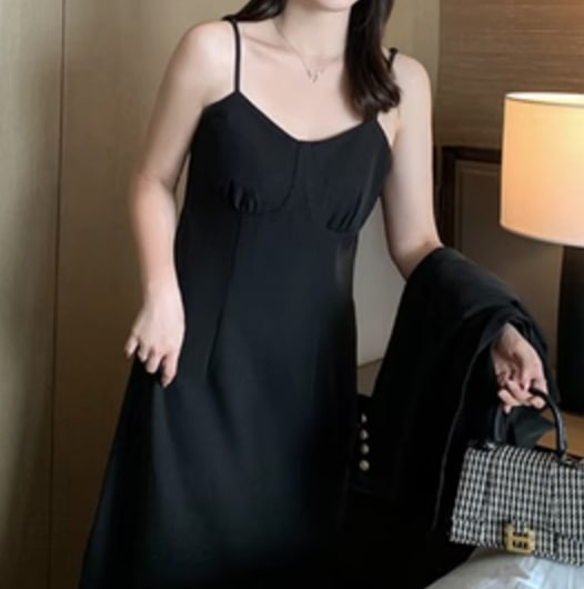 ワンピース デート フレアワンピース ミモレ ミモレ丈 袖なし ノースリーブ かわいい 大人可愛い きれいめ シンプル カジュアル 大人 上品 おしゃれ お洒落 主役級 存在感 夏 10代 20代