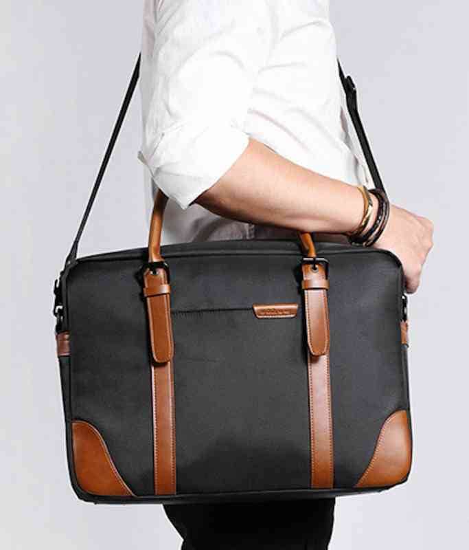 ビジネスバッグ メンズ 幅30 ショルダーバッグ A4 夏 冬 50代 30代 自立 おしゃれ 大容量 革 ノートPC パソコン 春 秋 小さい トート ブランド 安い トートバッグ 15インチ ビジ