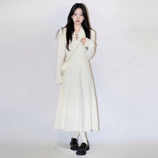 ワンピース ニットワンピース ニット スカート韓国風 セーター着 Vネック A型 ロング丈 長袖 カットソー ウエストライン フレアスリーブ 暖かい ゆったり エレガント カジュアル lq001cy