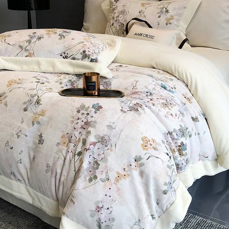 13.5斤重さが高く贅沢な秋冬A類厚手プリントミルクレーヨン4点セット保温フランネル寝具