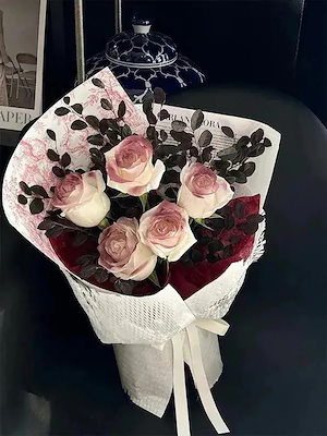 5彼女へのプレゼント造花ローズブーケ彼女への誕生プレゼント彼女への告白彼女へのプレゼントレッド5彼女へのギフト造花ローズブーケ彼女への誕生プレゼント
