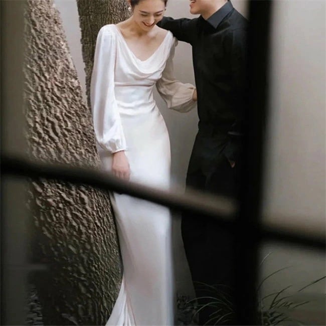 長袖　ホワイト ウェディングドレス　Aライン ロングドレス イブニングドレス　丸襟　トレーン ファスナータイプ　xs～xl　Wedding Dress　お花嫁　結婚式　旅行撮影演出　レディースウェデ