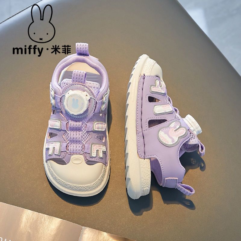 ２点で1oo円OFF！【最安値挑戦】 童靴夏児童サンダル滑り止め透かし彫り回転靴学生ビチ靴 超 5,152円