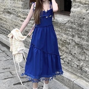 ヘビロテキャミワンピース ドレス ミディアム丈 キャミソール ノースリーブ 細見え 青 ブルー おしゃれ かわいい カジュアル 韓国ファッション レディース お出かけ