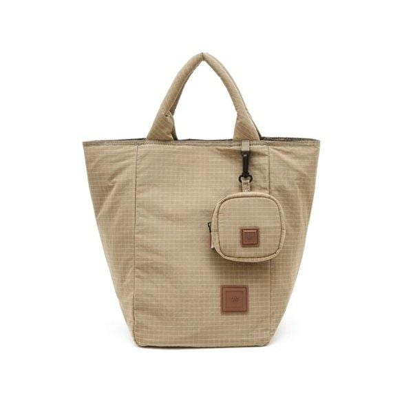 AK水原店 ハンドバッグ ベージュ チェック ナイロン トートバッグ DBBA6EG52