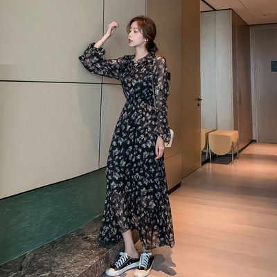ワンピース ロングワンピース ロング丈 長袖 シースルー シフォン レース かわいい 大人可愛い きれいめ シンプル 上品 おしゃれ かっこいい レトロ こなれ感 個性的 主役級 ラフ 存在感 抜け感
