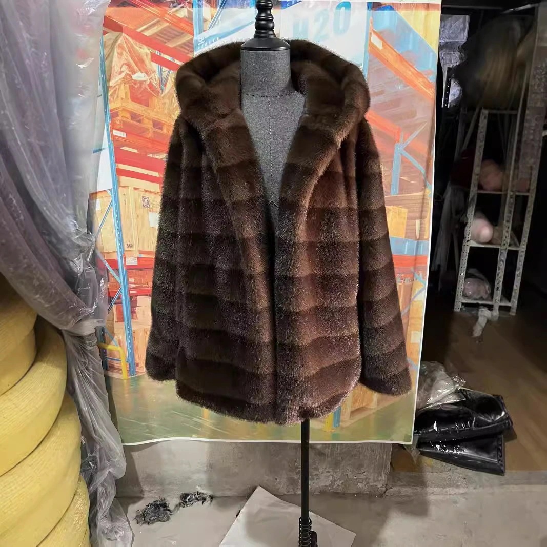 人気商品 2025 ヨーロッパとアメリカの秋と冬の新人工毛皮コートミッドレングスミンクコートフード付き女性のトップジャケット