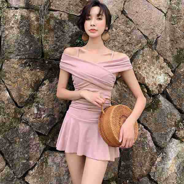 水着 ワンピース 体型カバー 大きいサイズ レディース 2019新作水着 ワンピース水着 40代 パッド付き フリル オールインワン リ