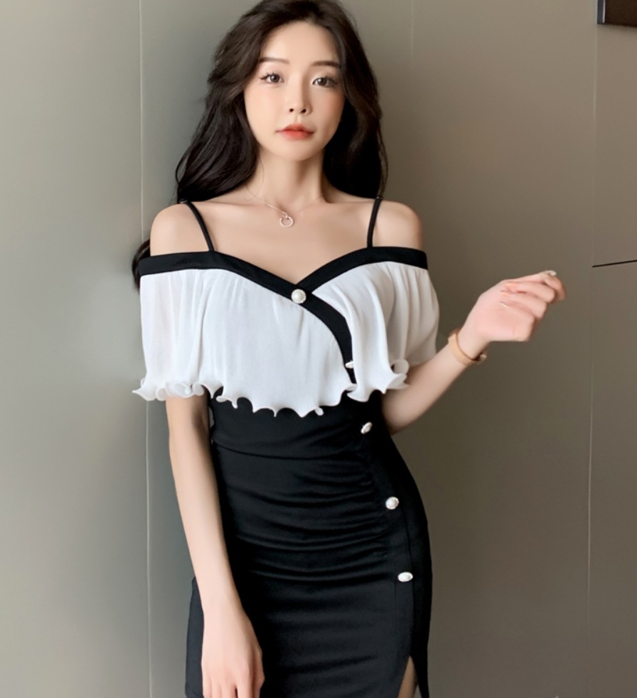 ワンピース デート ミニ丈 フリルデザイン スリム タイト 可愛い きれいめ 上品 おしゃれ かっこいい 可愛い ラブリー キュート ガーリー クール モード系 セクシー エレガント 存在感