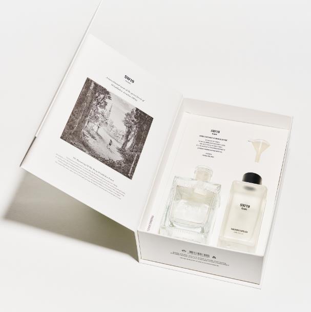 香りの手 ハンドケア上質な香り6am Woody Musk フレグランスディフューザーセット 280mL おしゃれギフト 12,152円