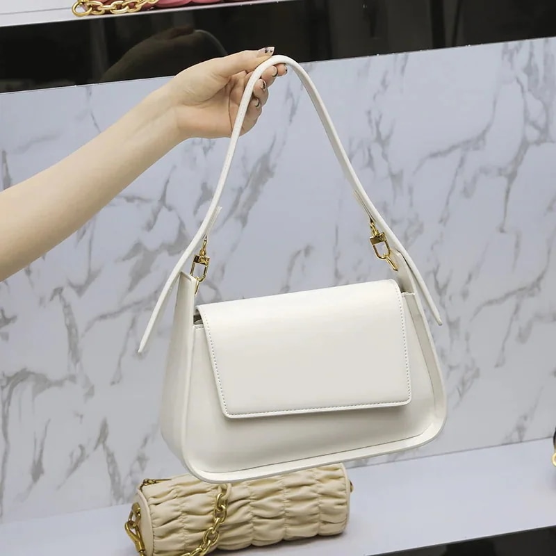 2025 ショルダーバッグ レディースファッション ミニバック 斜めがけ バッグ トートバック エコバッグ ミニバッグ 大容量 斜め掛け