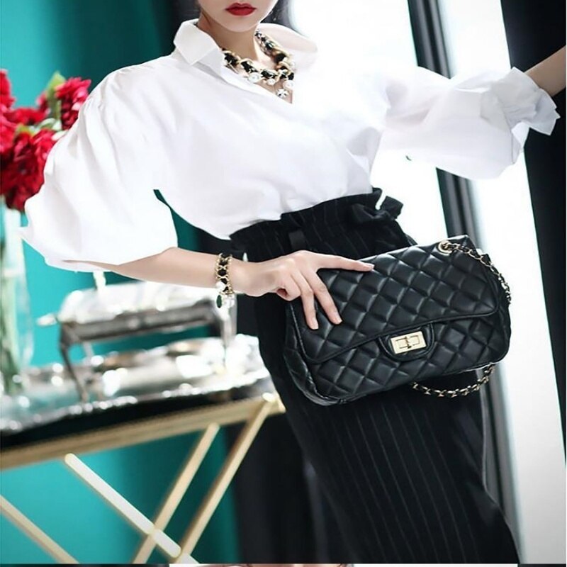 ２色 トップス シャツ ブラウス 夏 春 秋 かわいい きれいめ カジュアル レギュラー丈 半袖 五分袖 パフスリーブ バルーンスリーブ Vネック レギュラーカラー スリム タイト 細身 ストレート