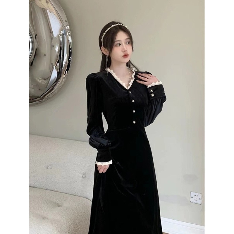 ヘボン風リトルブラックドレスフレンチレトロウエスト痩身長袖ベルベットドレスレディース春秋スカート