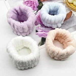 洗顔用幅広リストバンドシュシュ 両腕(2個セット) 吸水 ヘアゴム 大人 かわいい