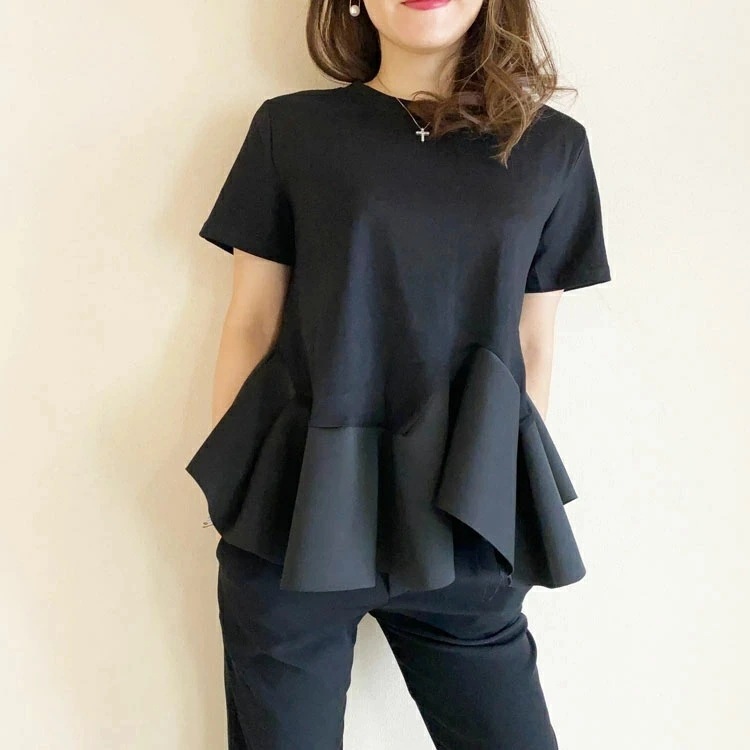ペプラムフリルトップス 半袖カットソー 切り替え 韓国 レディース オルチャン Tシャツ シャツ 袖あり 半袖 ラウンドネック ペプラム 切り替えデザイン かわいい 大人可愛い きれいめ