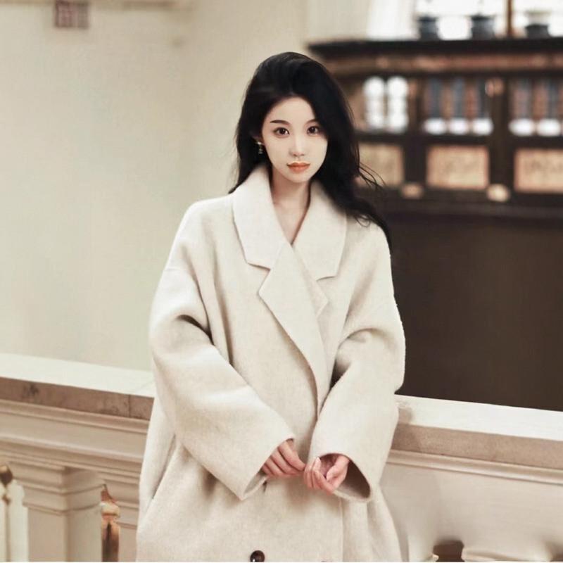 秋冬 コーデ レディース ファッション オシャレ 服 カワイイ シンプル 大人カワイイ 大きいサイズ ベージュ ウール コート ダウン ジャケット ライナー