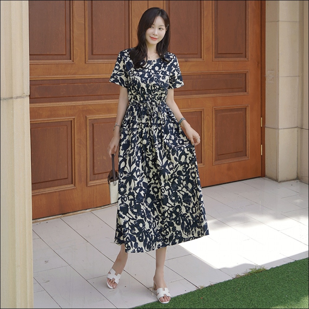 クリック＆ファニーレベルストリング柄ワンピース