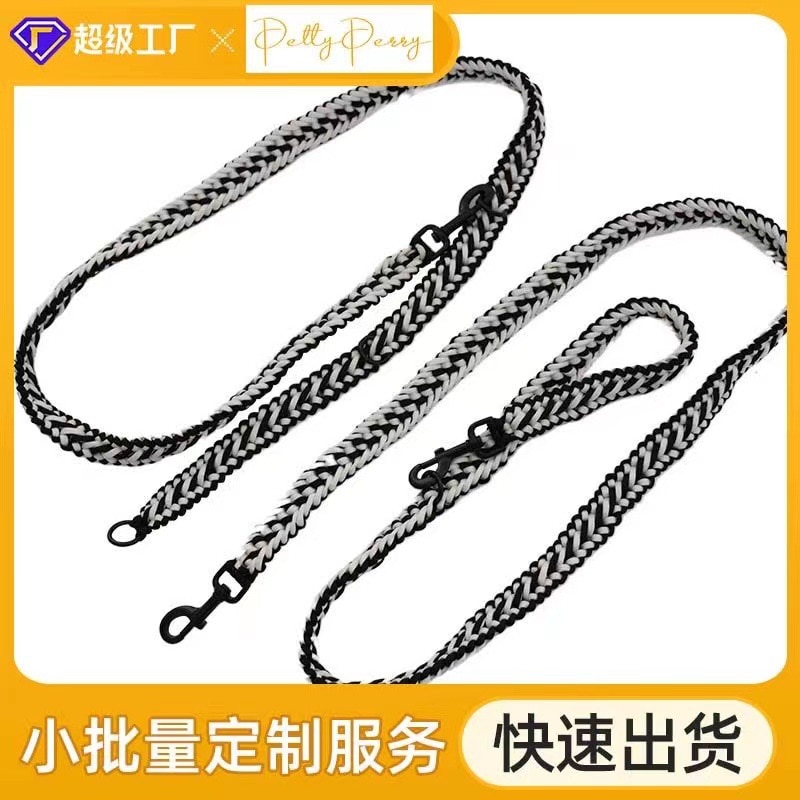 新しい編組リーシュダブルヘッドドッグバックルリーシュリーシュリーシュアウトドアドッグウォーキング