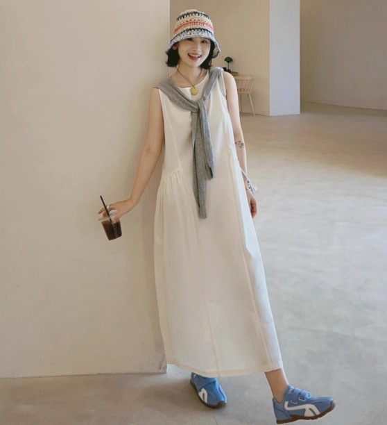 レディース ワンピース ミモレ ロング 長袖 ストレート 薄手 かわいい 大人可愛い こなれ感 フラワー お泊まり パーティー リゾート 旅行 女子会 バカンス 楽ちん プチプラ 着回し