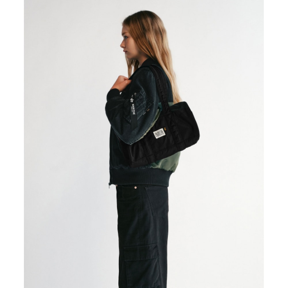 MARITHÉ+ FRANOIS GIRBOUD MARITHE X ALPHA INDUSTRIES クラシックロゴナイロンダッフルバッグブラック