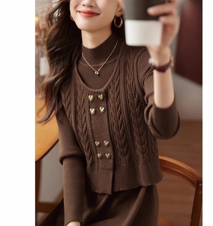 ハイエンドのカスタマイズ-女性のためのニットセータードレス 2024 秋と冬の新しいスタイルのウエスト痩身と成熟したスタイルのベストツーピーススーツ 5,530円