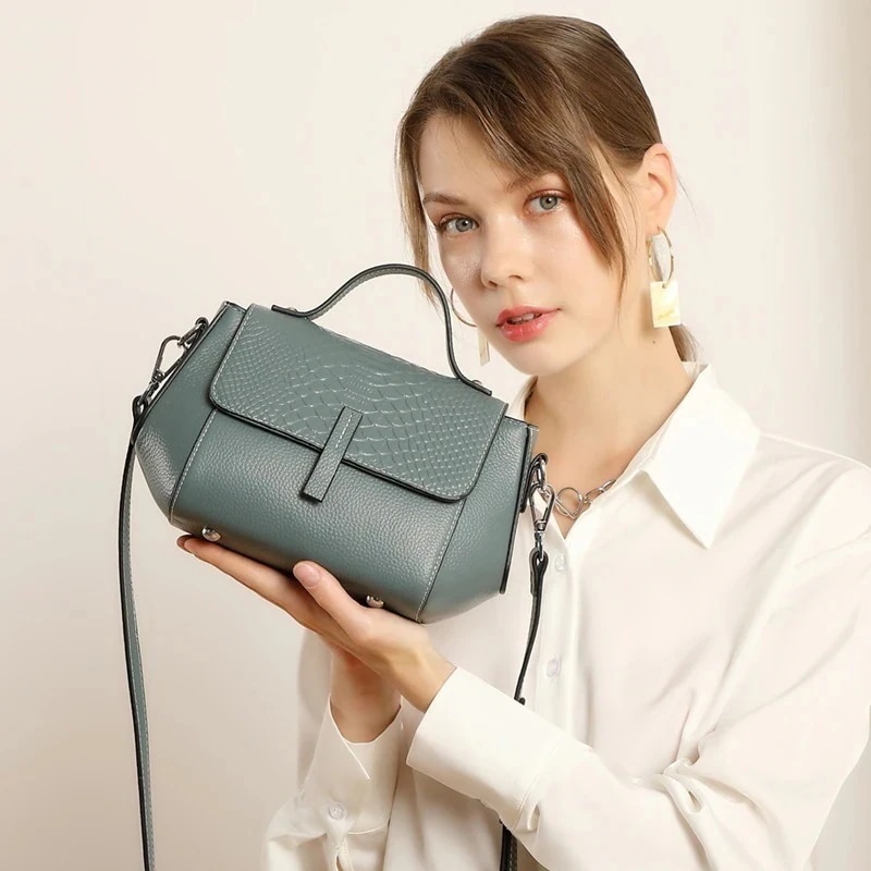 母の日 バックパック 韓国ファッショントートバック本革上質柔らかい耐摩耗ショルダーバッグレディースキャリーバッグ斜めがけ