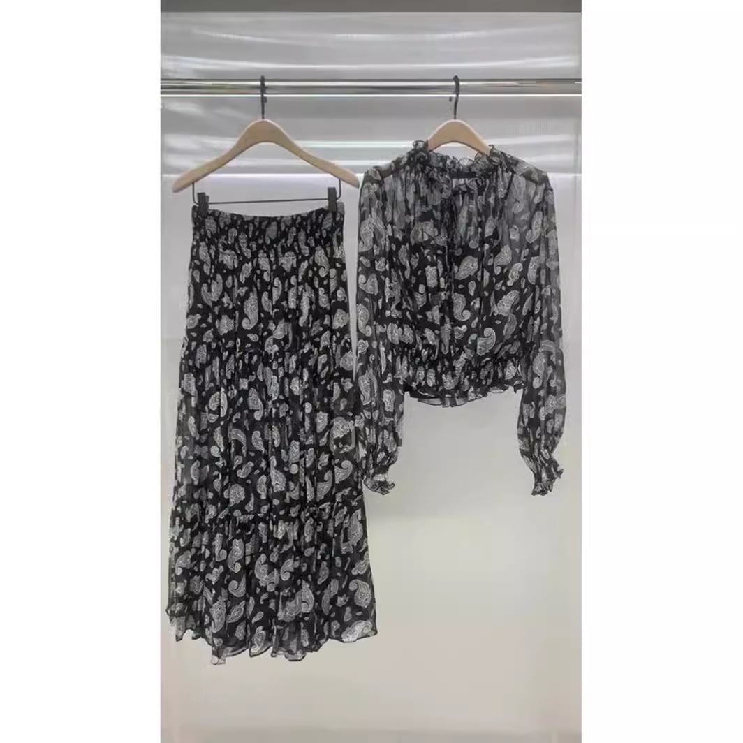 フランスのヘップバーンスタイルブラックプリントマイクロ透明シャツトップ新しいハイウエストスカートスカートサマーサン保護スーツスカート女性