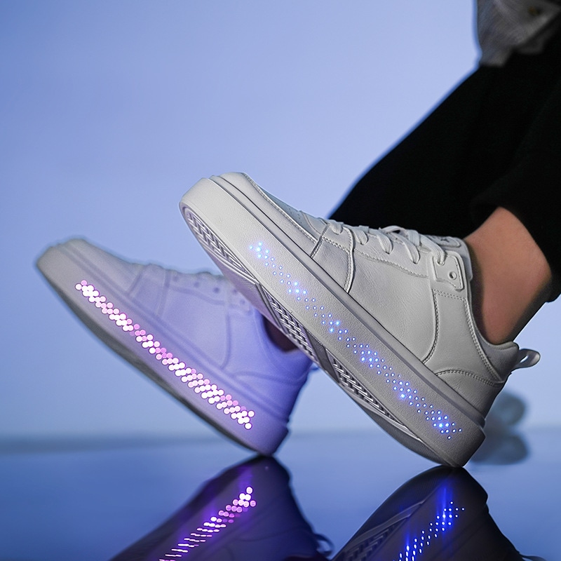 大人用インターネットセレブ充電式発光靴男性用発光靴女性用ゴーストウォーキングシューズカップルフラッシュライトホワイトシューズカジュアルスニーカー