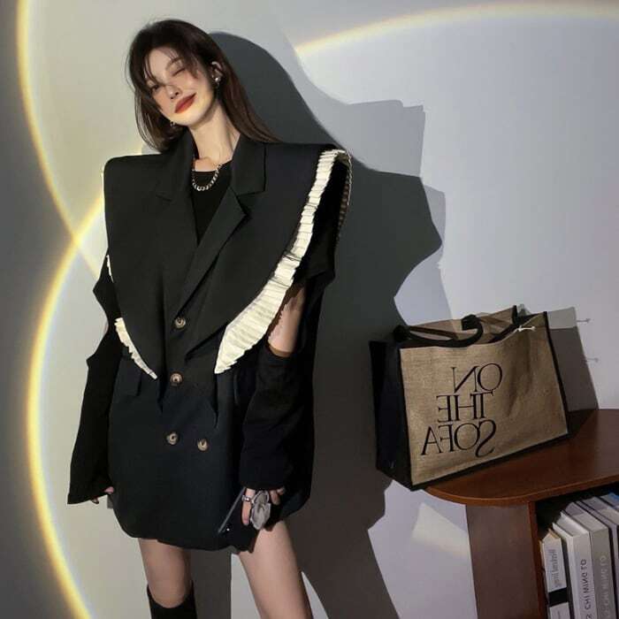 【送料無料】レディース ベスト ジレ スーツベスト フリル 個性的 ミドル丈 ブラック 袖なし