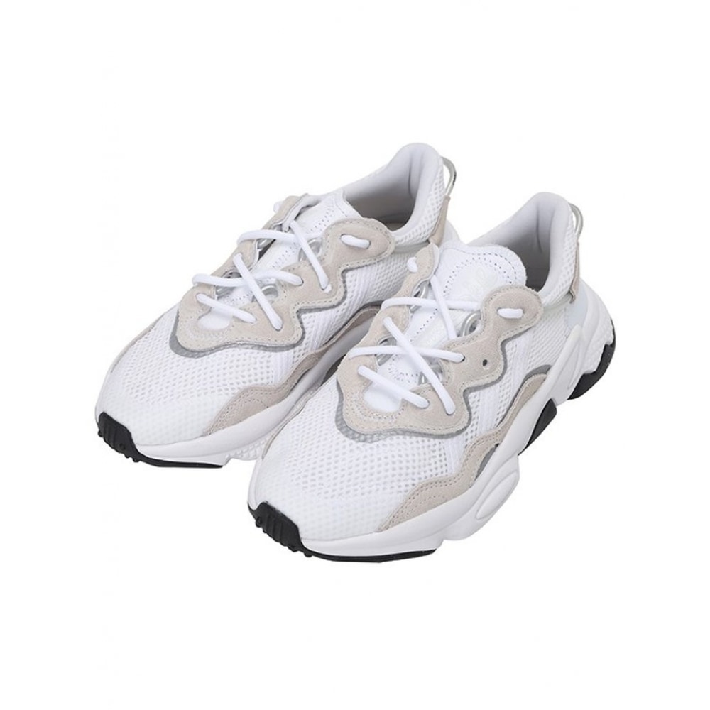 アディダスオスウィーゴ J EE7773