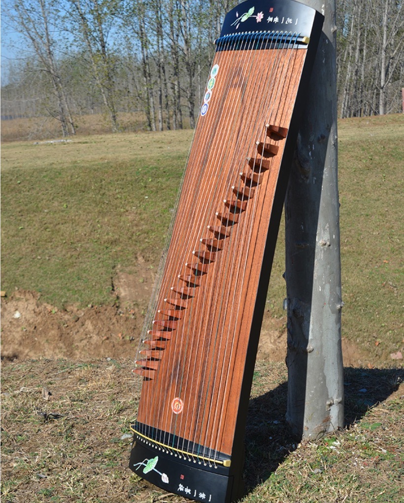 古筝 携帯用 125cm 黒花柄 21弦 中国弦楽器