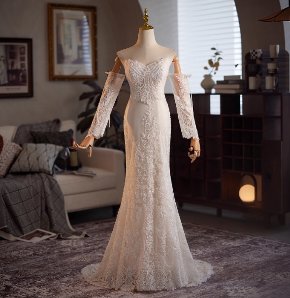 ウェディングドレス ベアトップ マーメイドライン 贅沢な小花総レース キラキラのハンドビーディング 前撮り