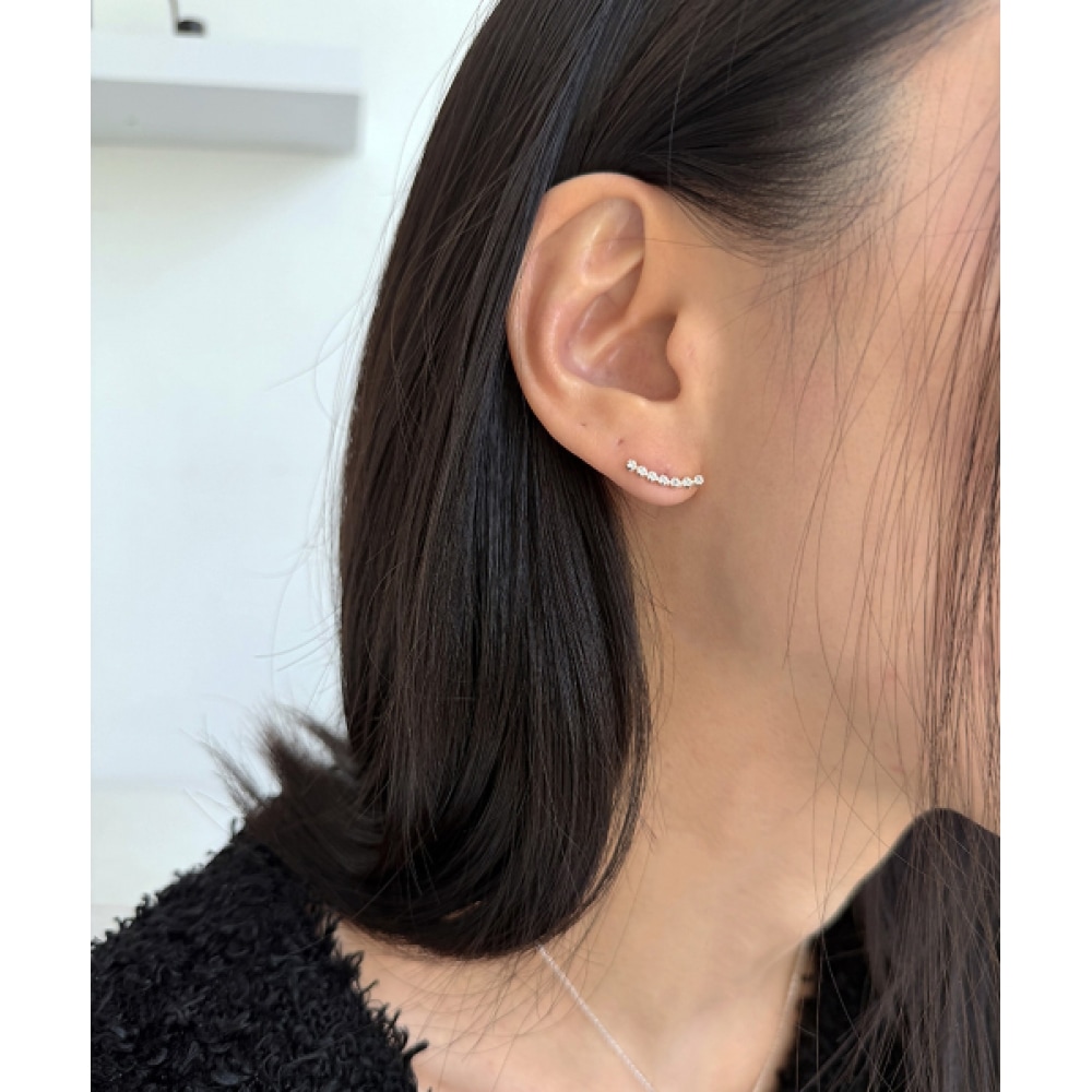 MOSXE [925シルバー] アンダーラインキュービックピアス