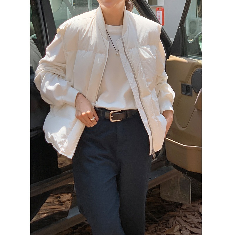 モクレンのふわふわした軽やかなダウンジャケット女性2023十三行冬の新型韓国版防寒保温コート