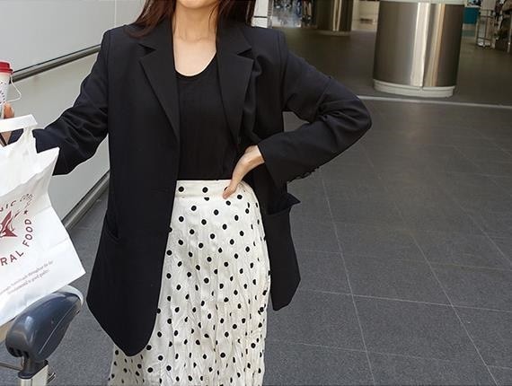 3079.ドット柄 ウェーブプリーツロングスカート（ホワイト）