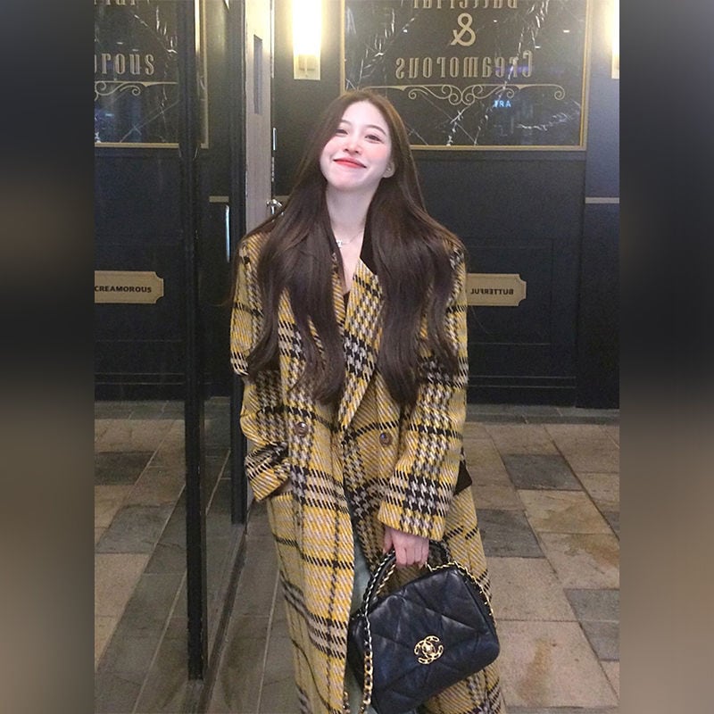 韓国版気質ゆるい減齢コートコート女性冬の新型レトロ高級格子毛コート