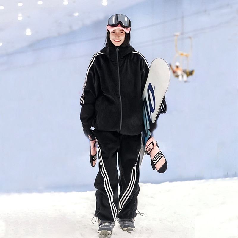 スノーボードウェア 2024 2025 上下セット レディース メンズ 防水15000mm スキーウェア スノボウェア ジャケット アウター パーカー ロングパンツ 男女兼用 韓国風 防水 防寒防雪