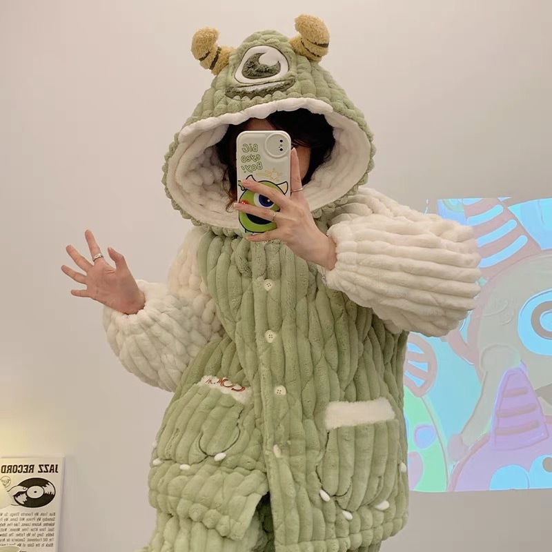 レディースパジャマ秋冬三層キルティング厚みのあるコーラルベルベットプラスベルベットのかわいいフランネルは外でも着用可能ホーム服セット