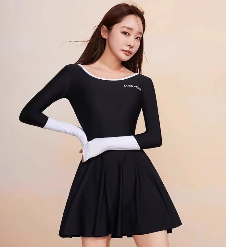 レディース 水着 韓国 ワンピース 魅惑的 スリム スポーツタイプ 長袖 日焼け防止 速乾 サーフィン 胸パッドあり ワイヤーなし スカートワンピース