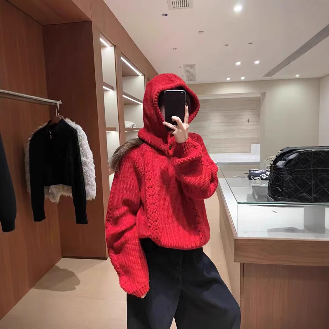 11 クリスマスの衣装の赤いフード付きセーターゾディアックプルオーバーセーターの年の怠zyでハイエンドの感覚スーパーグッドルックな気質トップ